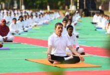 governor attended the yoga program